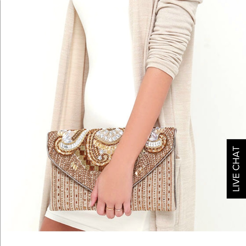 NWT Lulu’s Gold Beaded Clutch